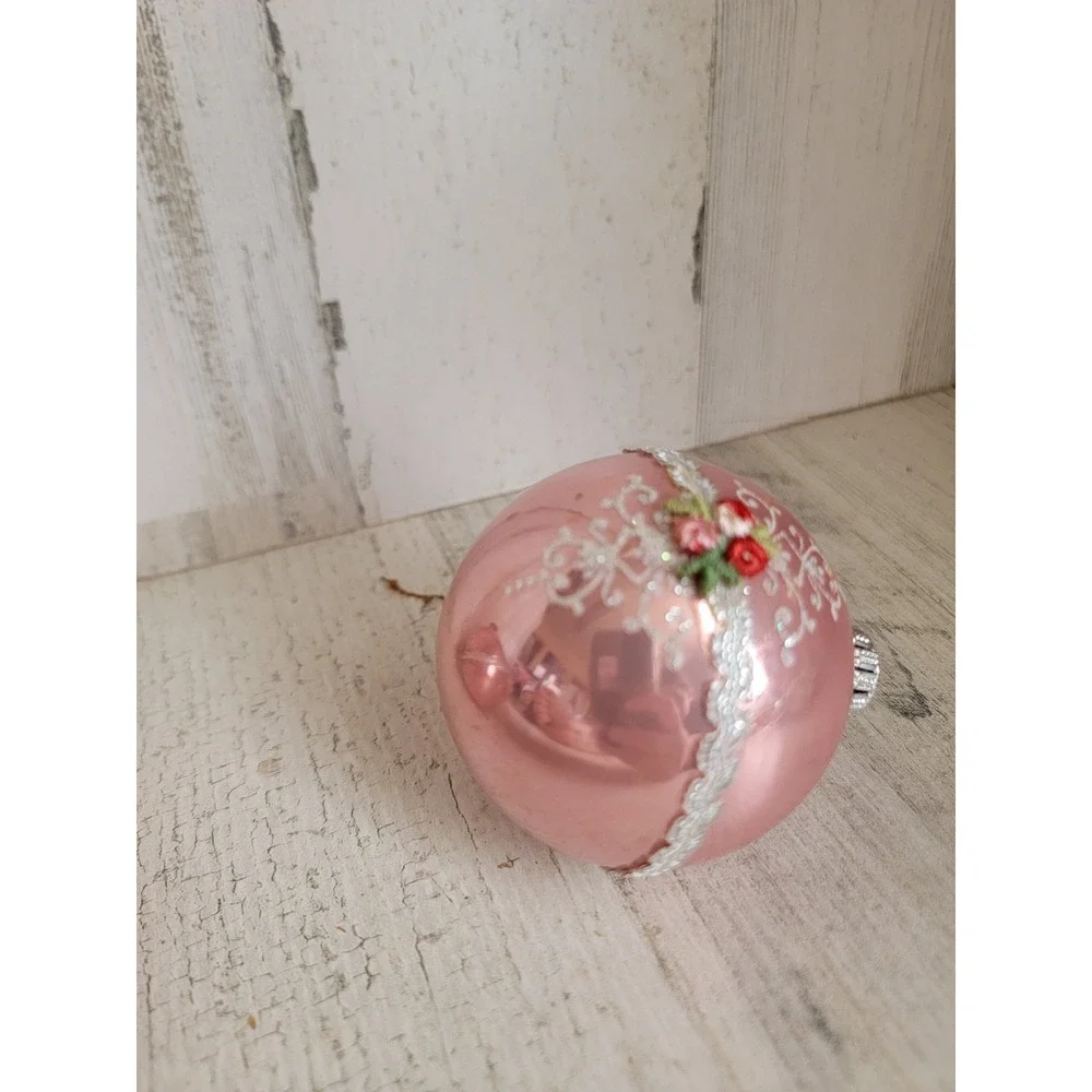 Vintage rose lace pink ball glass ornament Xmas set unique home